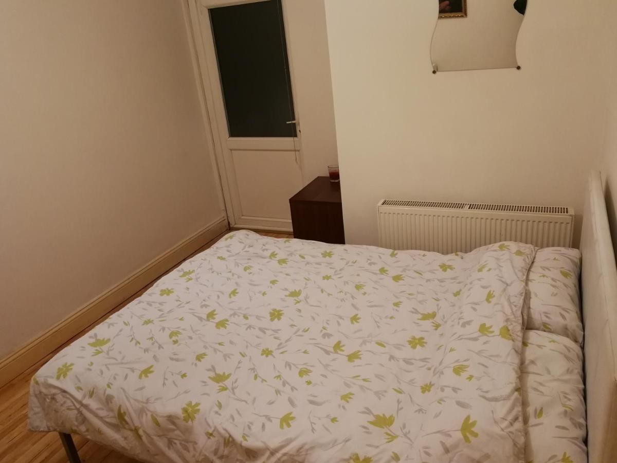אפרטהוטל לונדון Haringey Victorian House מראה חיצוני תמונה