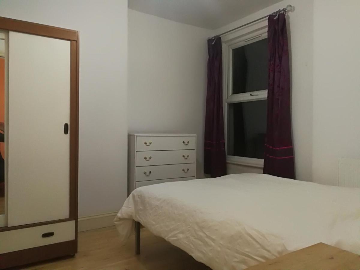 אפרטהוטל לונדון Haringey Victorian House מראה חיצוני תמונה